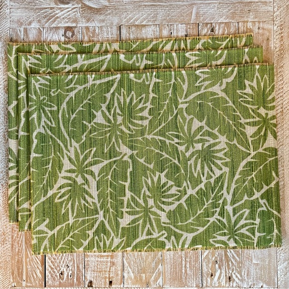 🍽 6 Pack Rollup Bamboo Placemats 🍽 - Picture 3 of 6